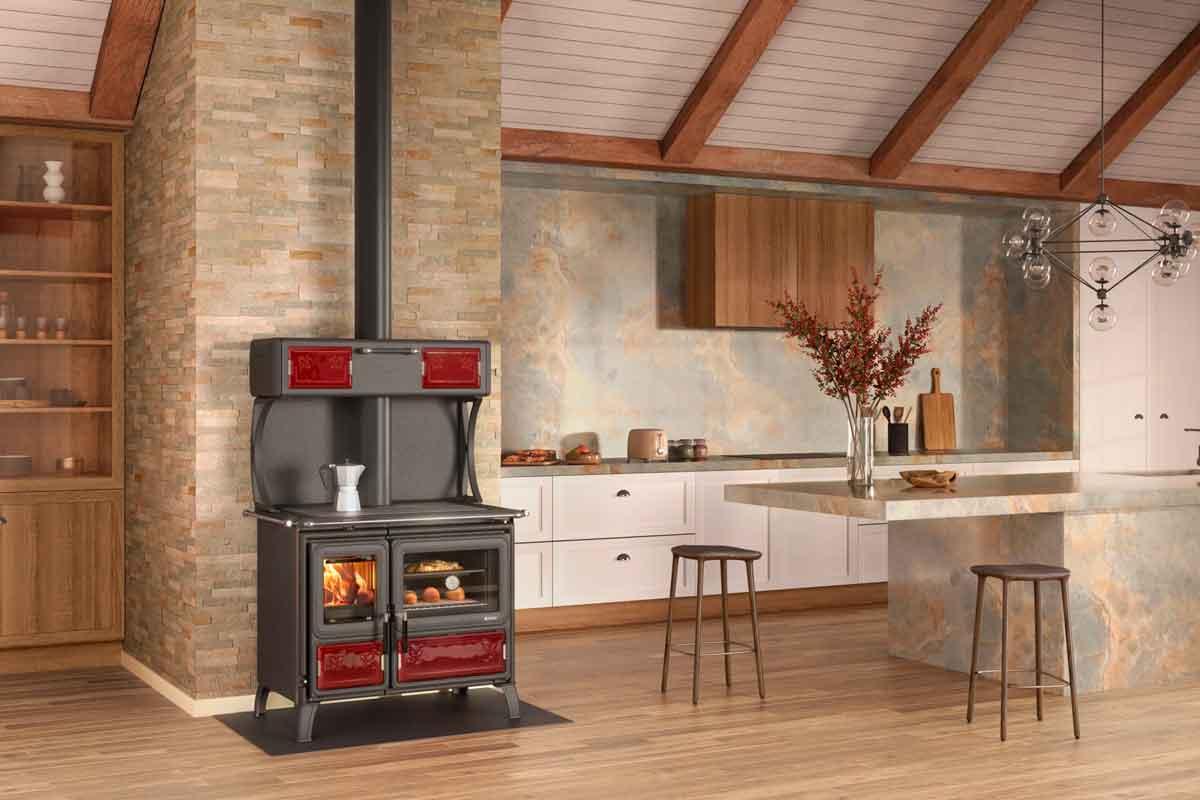 Holzherd Milly Maiolica von La Nordica mit Warmhaltefach